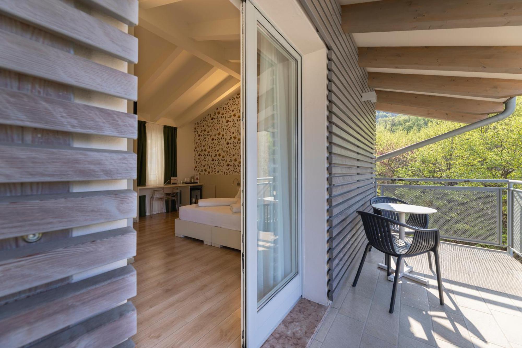 Hi Hotels Torbole - Pool & Spa Torbole Sul Garda Eksteriør bilde