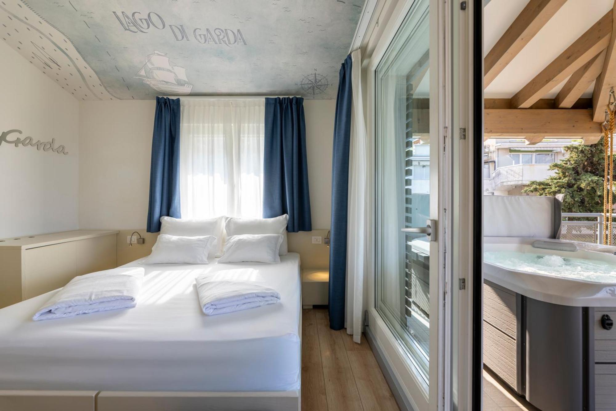 Hi Hotels Torbole - Pool & Spa Torbole Sul Garda Eksteriør bilde