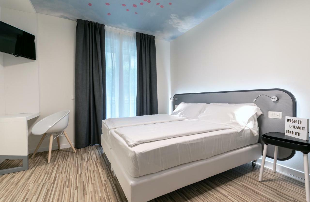 Hi Hotels Torbole - Pool & Spa Torbole Sul Garda Eksteriør bilde